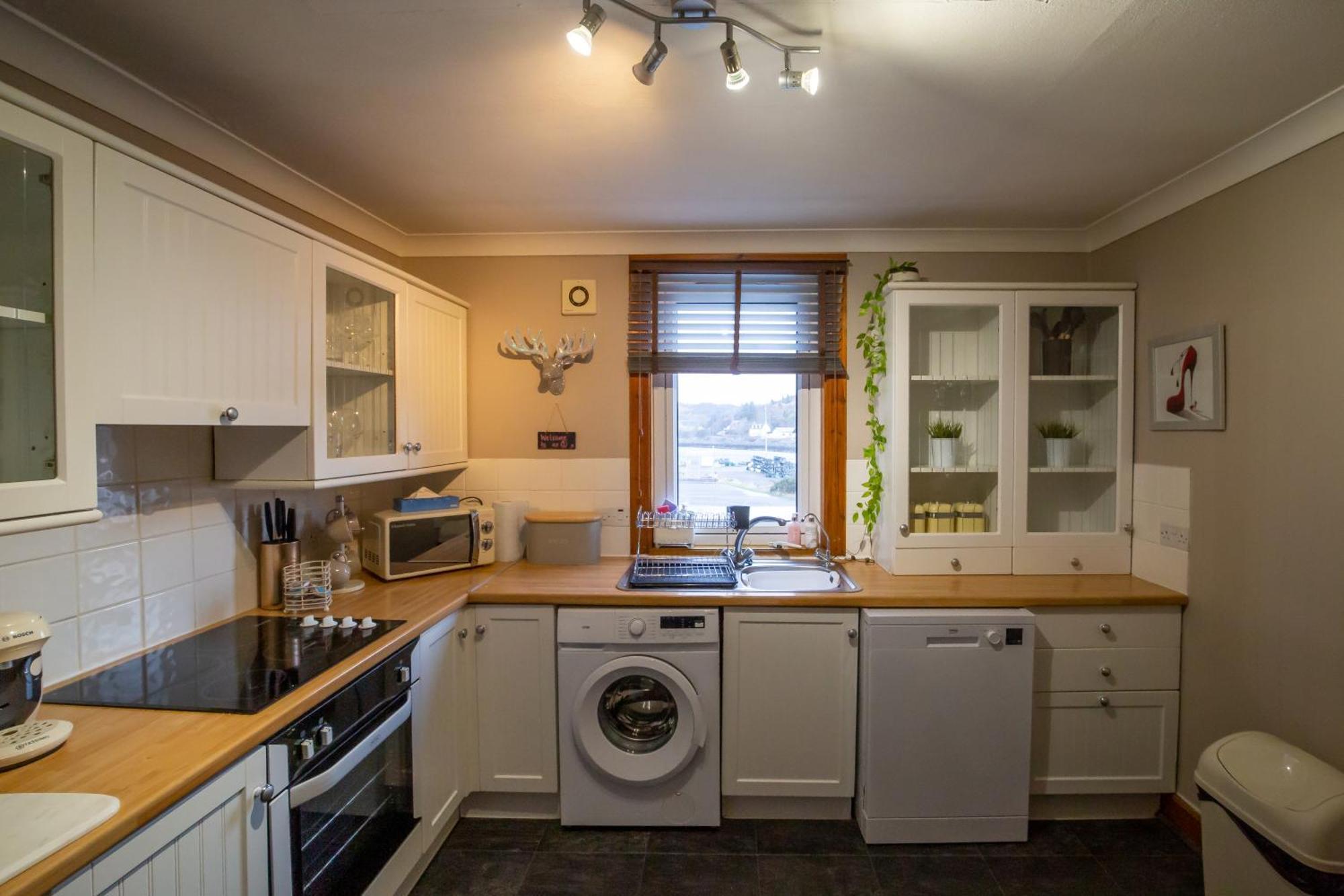 2 Wheelhouse Apartments Lochinver Eksteriør bilde